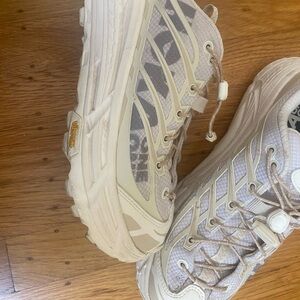 Hoka One One Mafate Three2 Eggnog